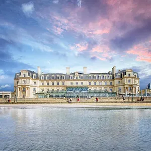 https://grand-hotel-des-thermes.inbrittany.com