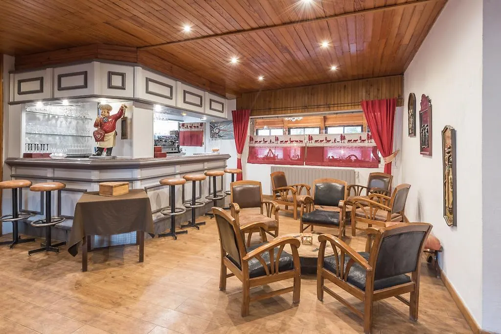 Hotel L'Ecureuil Auron 3*,