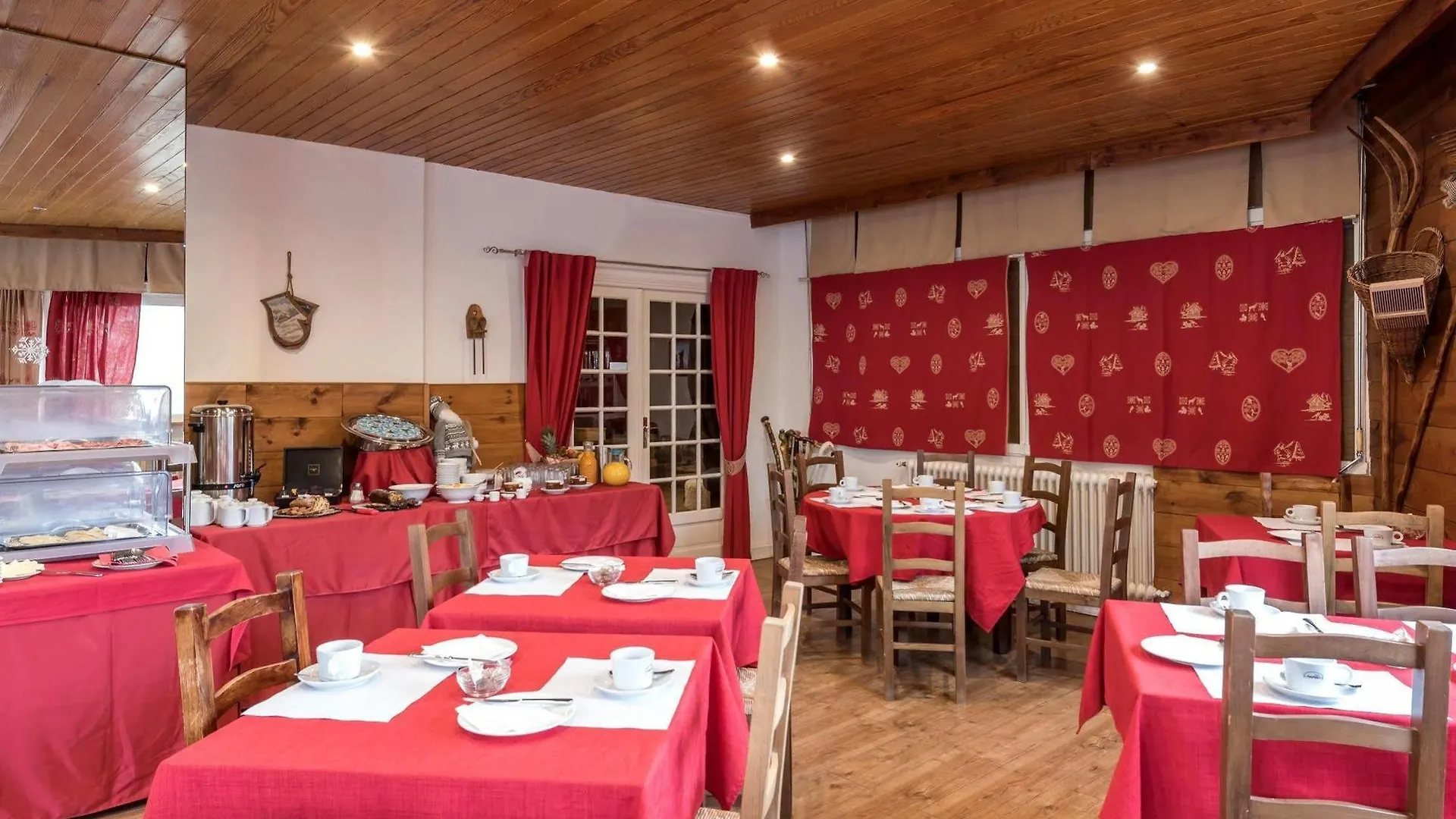 Hotel L'Ecureuil Auron