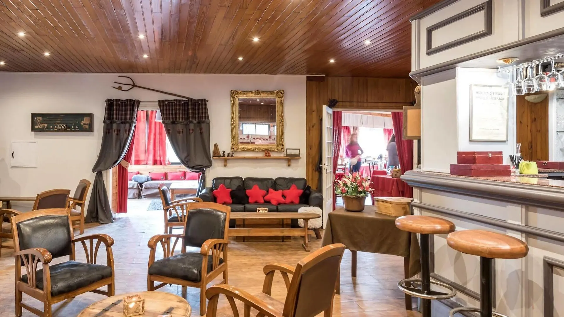 Hotel L'Ecureuil Auron